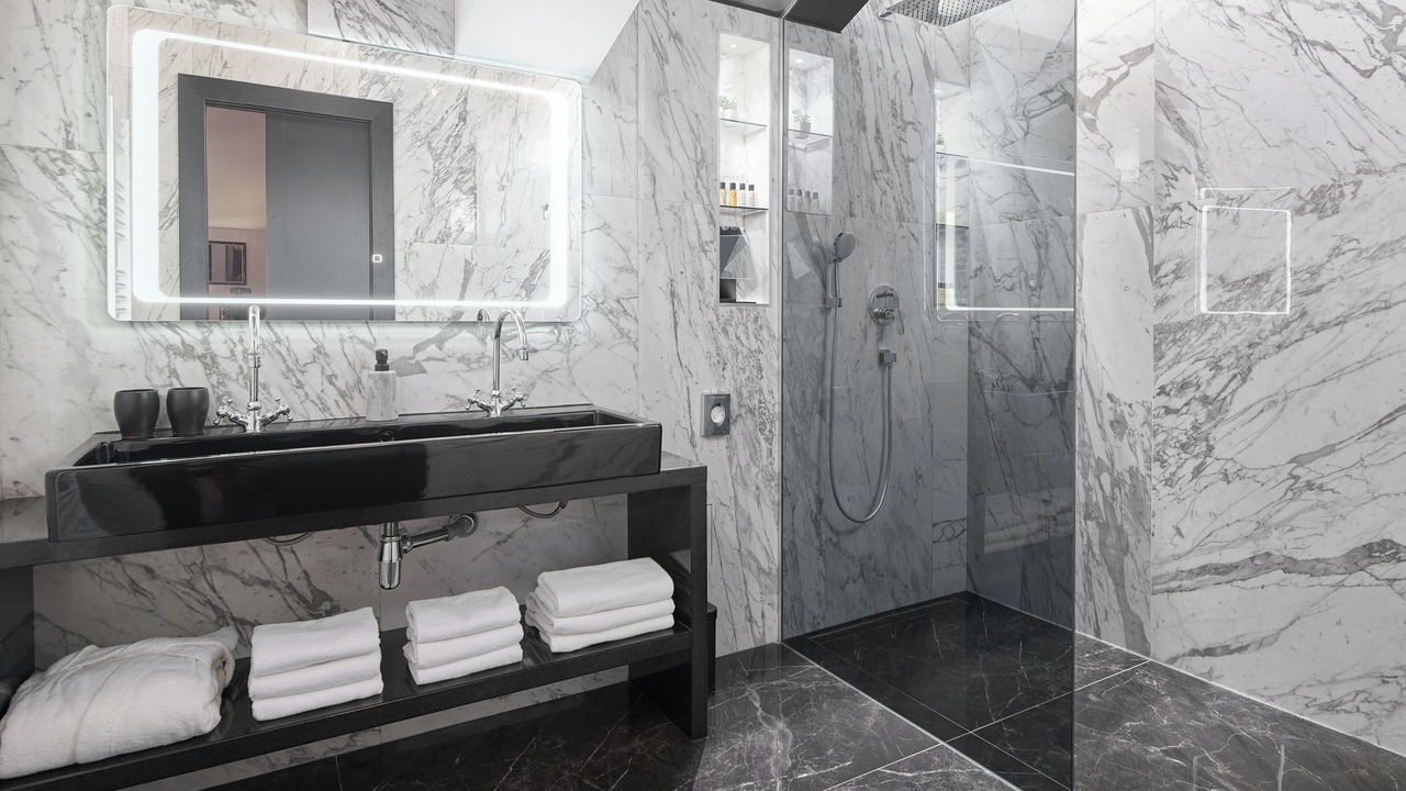 Photo of Bathroom in Grad