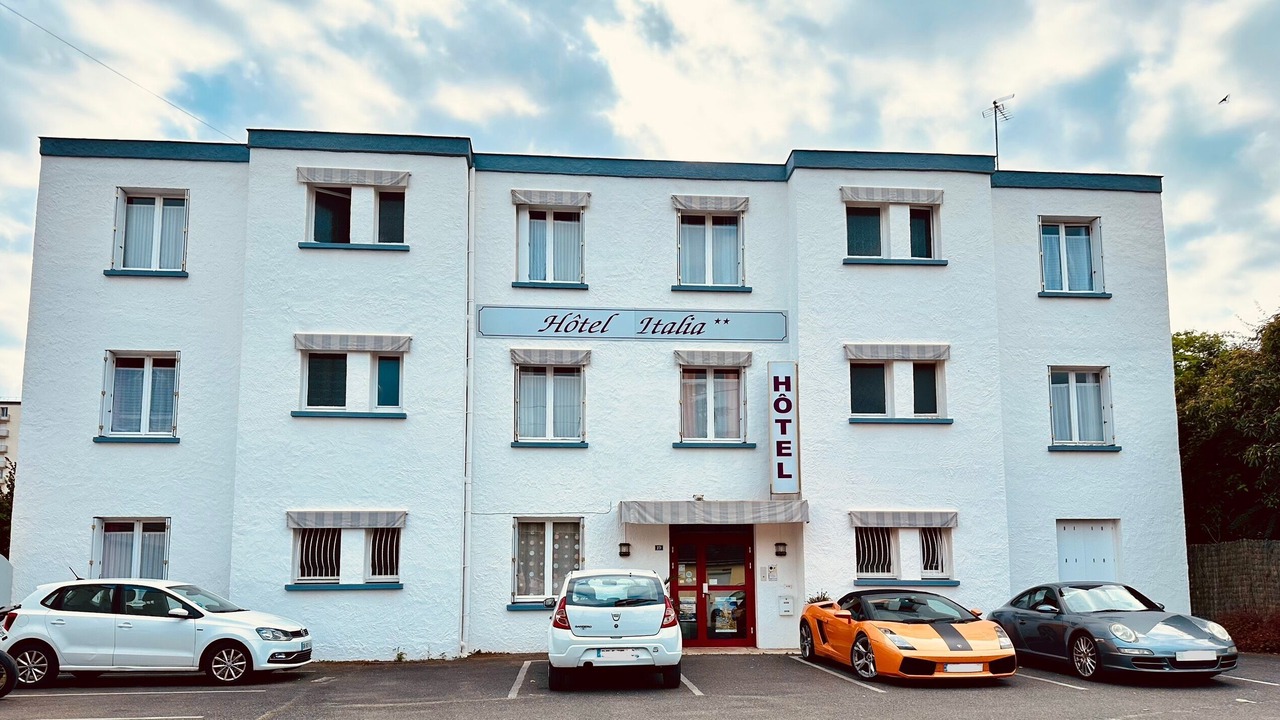 Photo of Outdoor in Tours