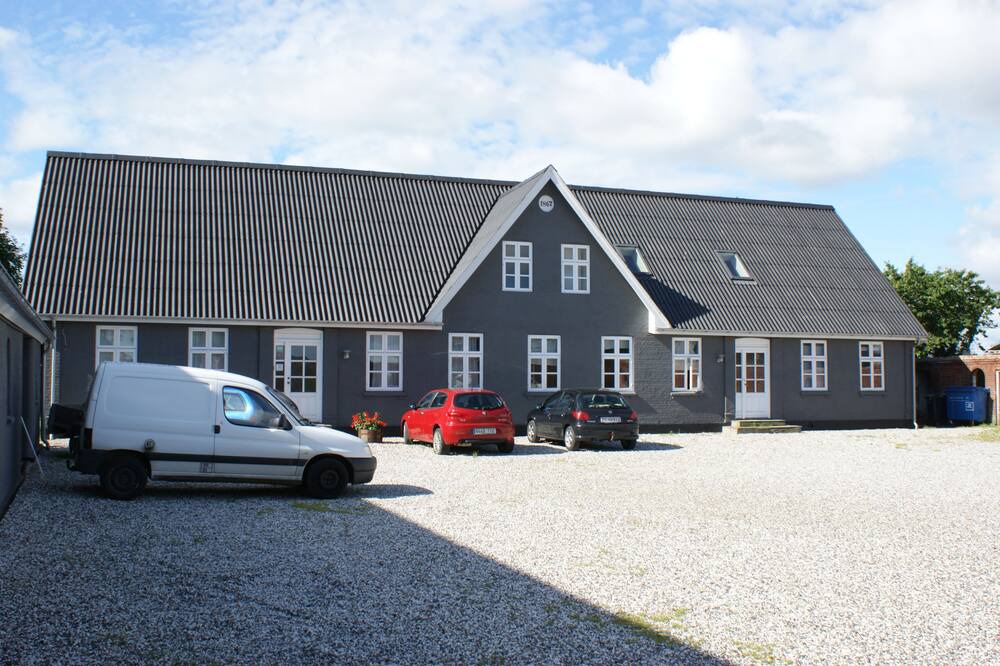 Photo of Others in Dokkedal