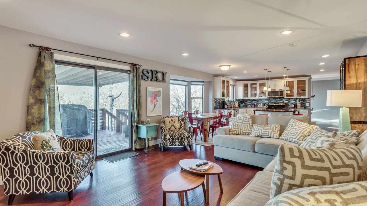 Photo of Bedroom in Cottonwood Heights