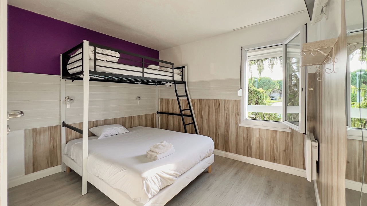 Photo of Bedroom in La Roche-sur-Yon