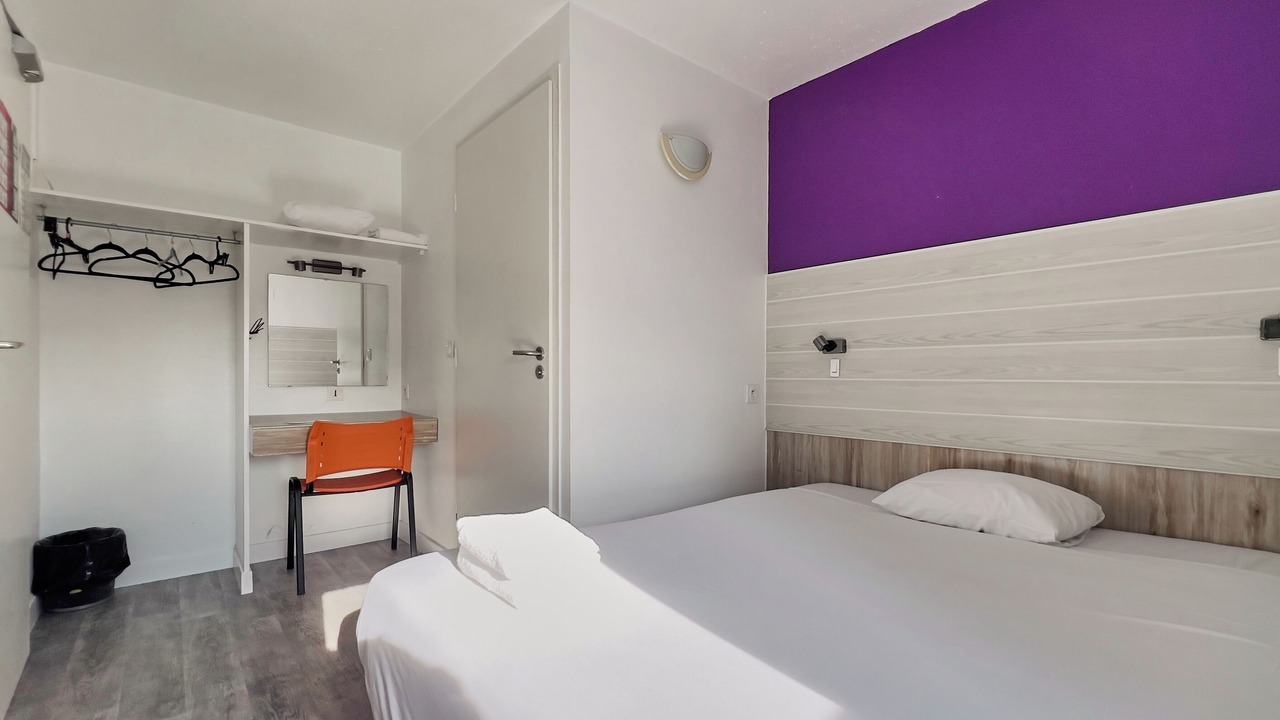 Photo of Bedroom in La Roche-sur-Yon
