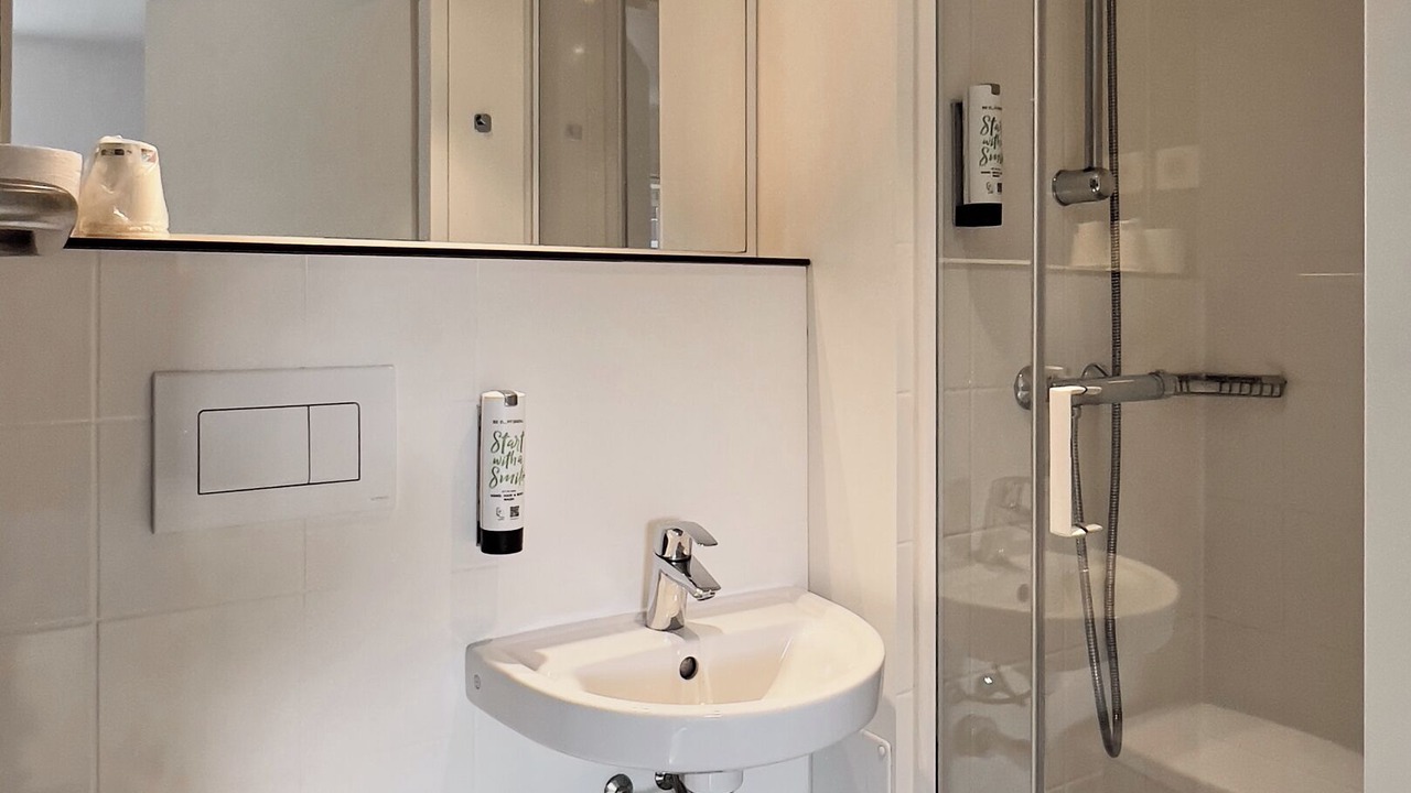 Photo of Bathroom in La Roche-sur-Yon