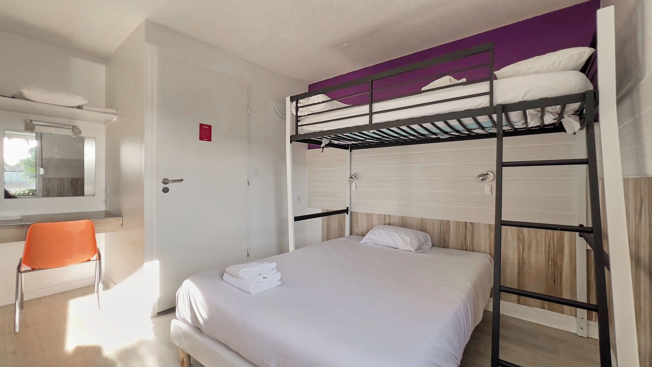 Photo of Bedroom in La Roche-sur-Yon