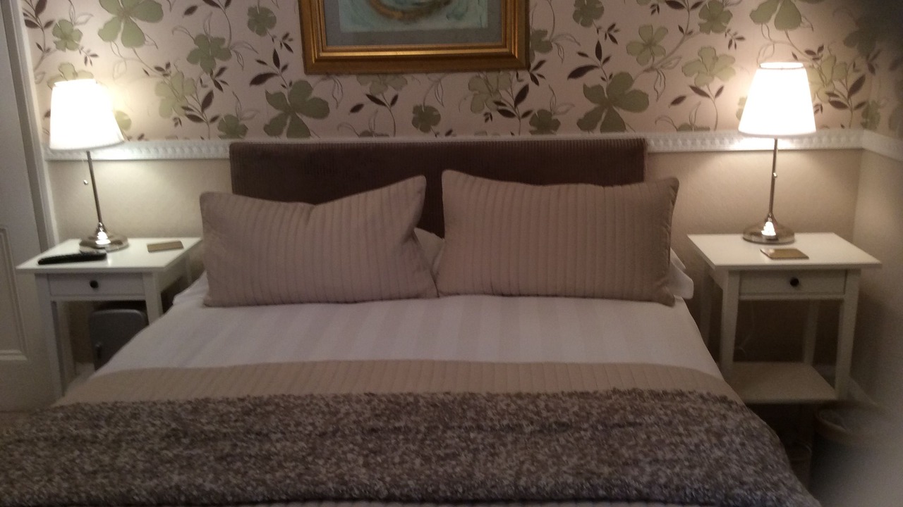 Photo of Bedroom in Leamington Spa