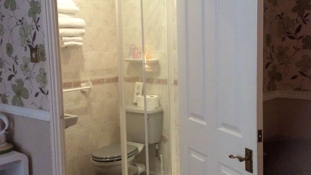 Photo of Bathroom in Leamington Spa