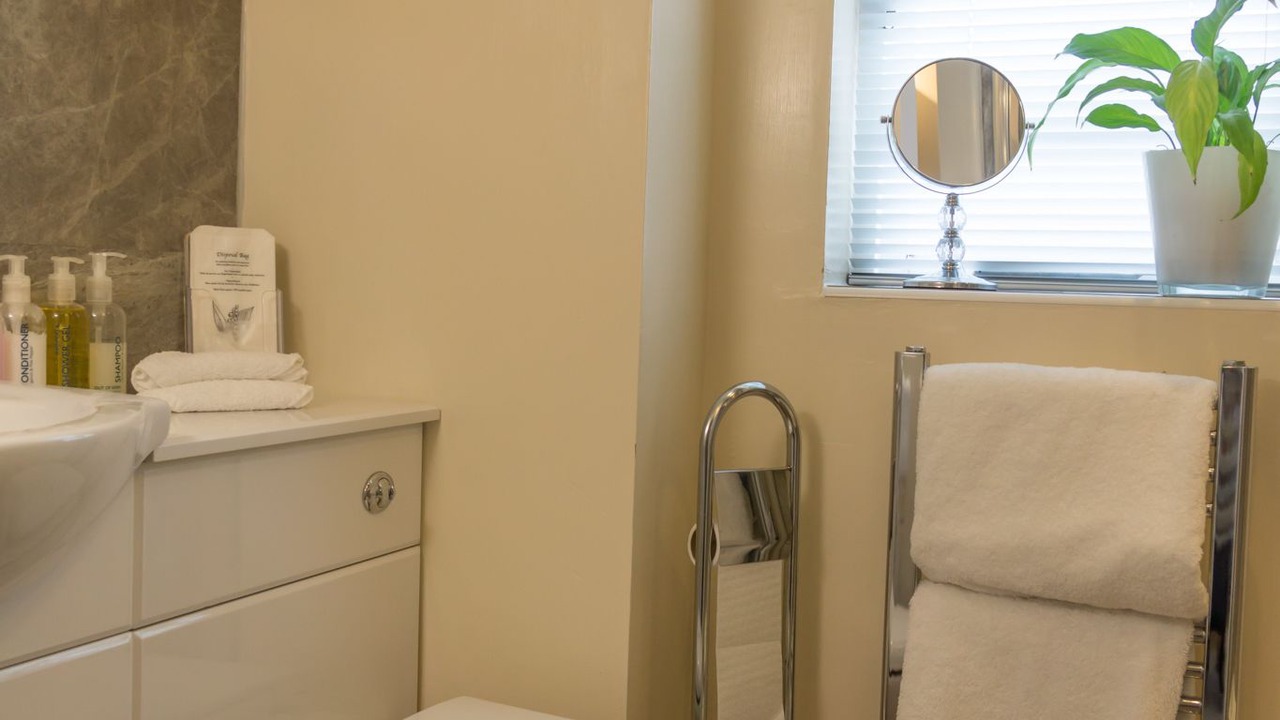 Photo of Bathroom in Leamington Spa