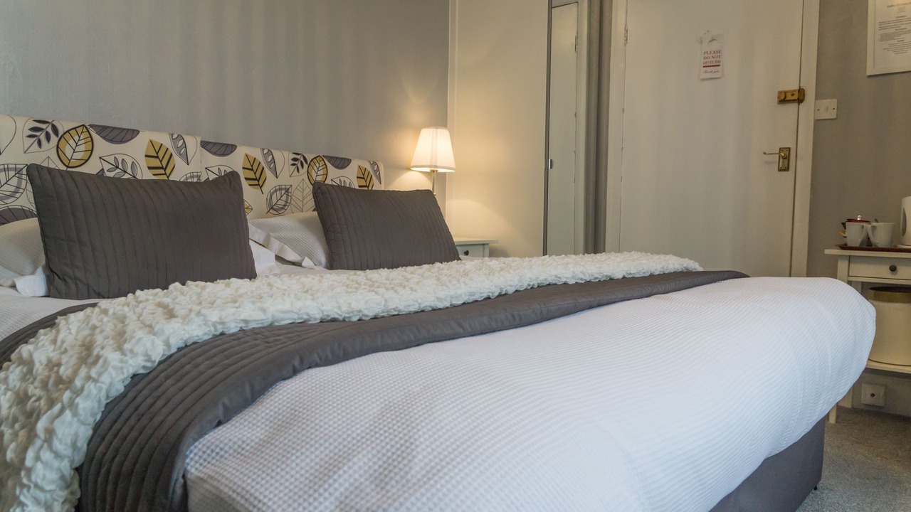 Photo of Bedroom in Leamington Spa