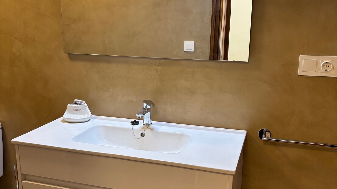 Photo of Bathroom in Agres