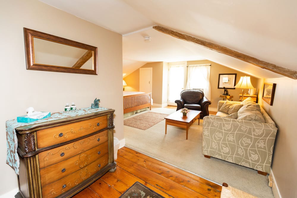 Photo of Others in Middlebury