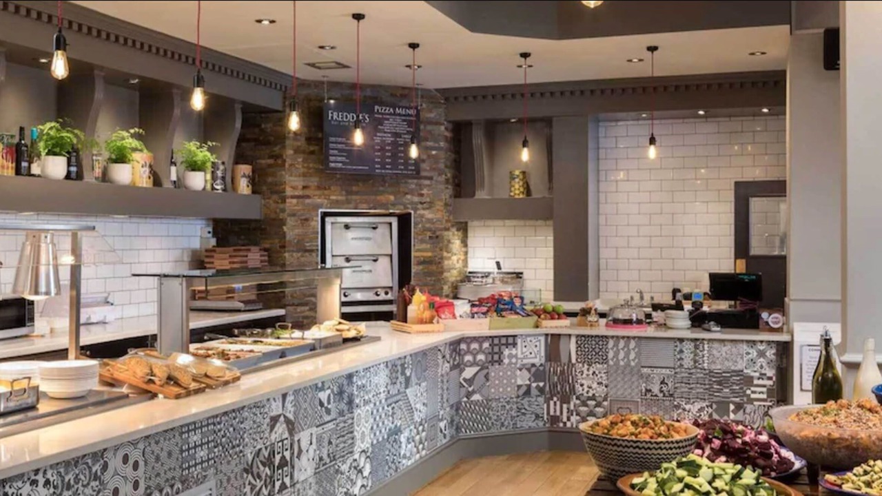 Photo of Others in Bloomsbury