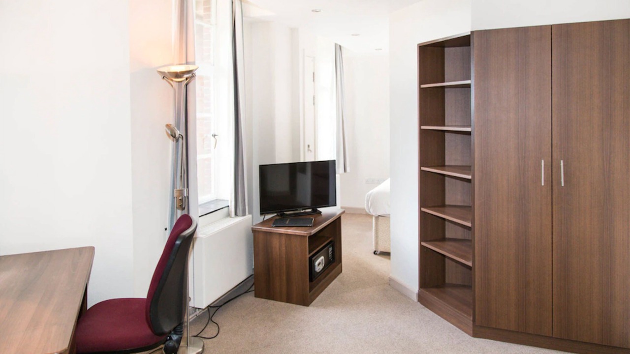 Photo of Bedroom in Bloomsbury