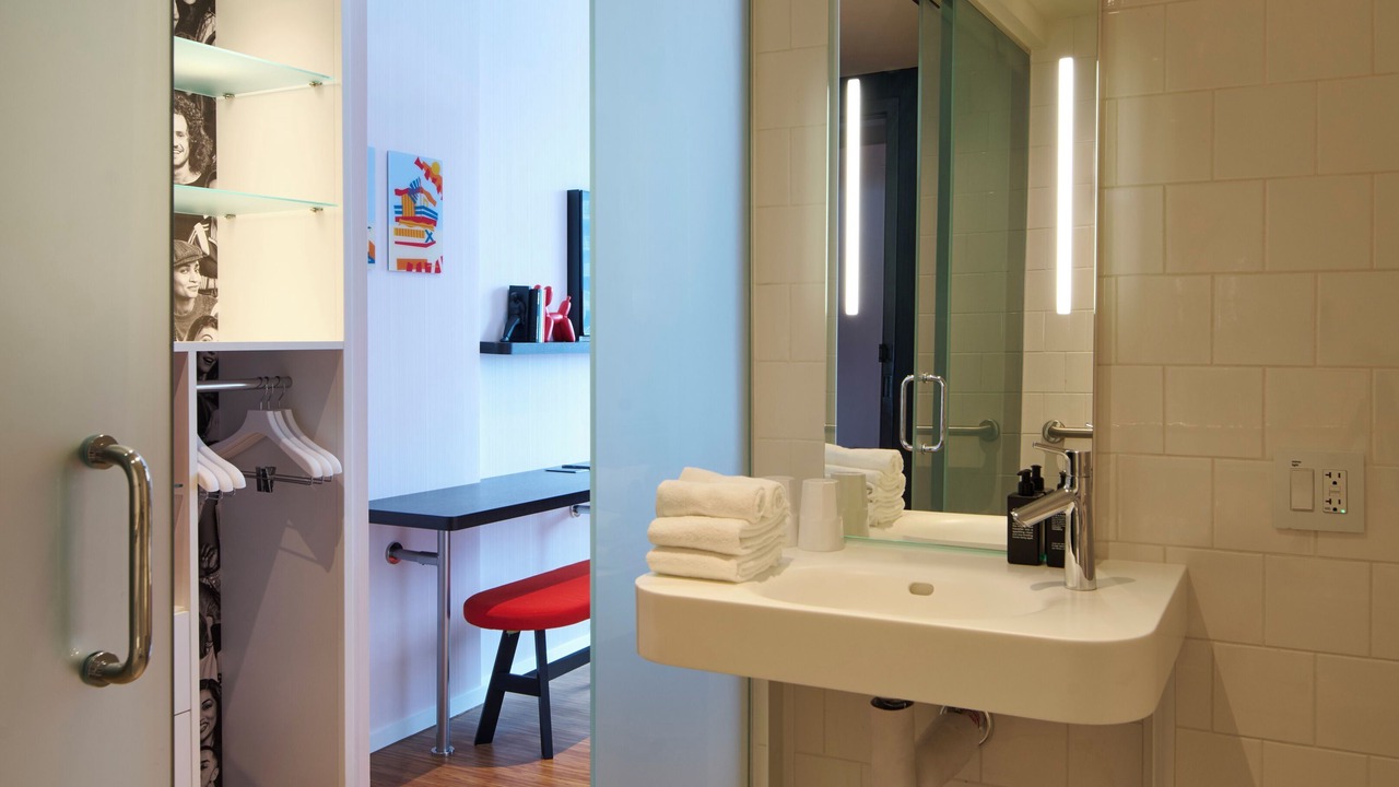 Photo of Bathroom in Bowery