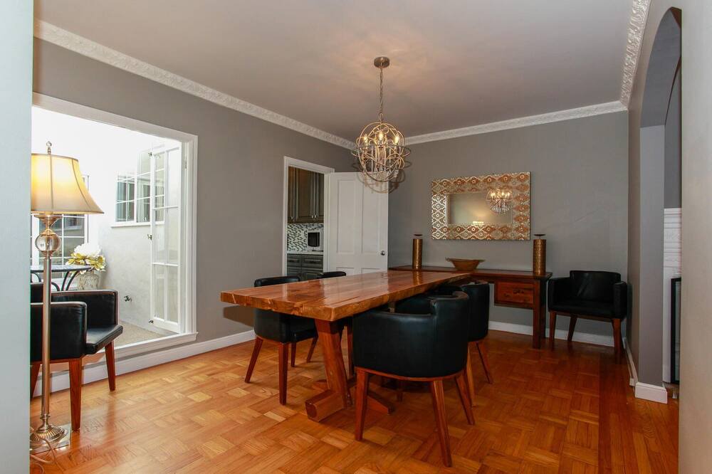 Photo of Livingroom in Sunset District