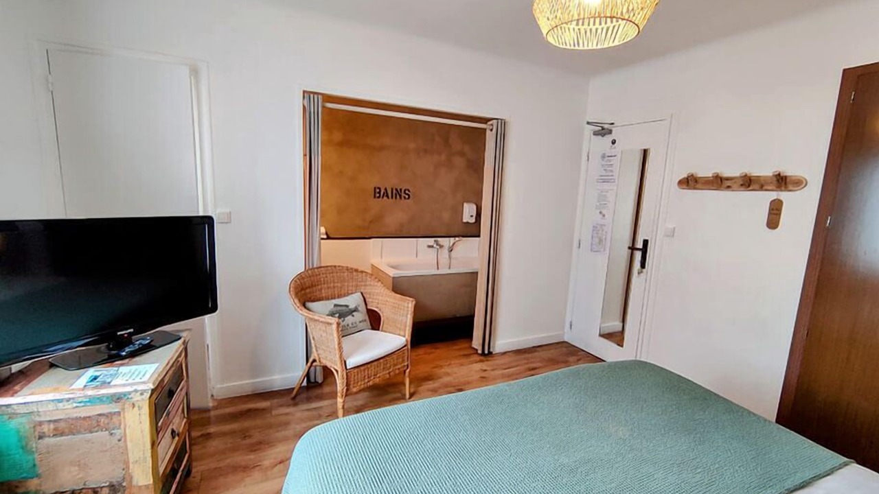 Photo of Bedroom in Le Pouliguen