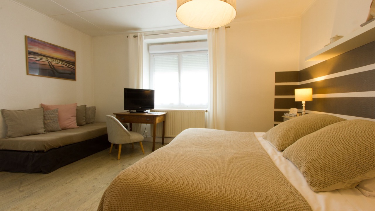 Photo of Bedroom in Le Pouliguen
