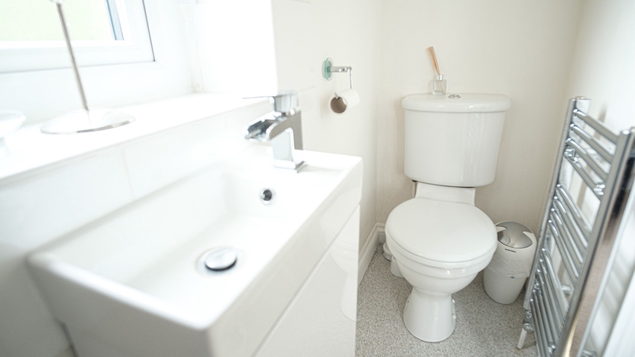 Photo of Bathroom in Gilwern