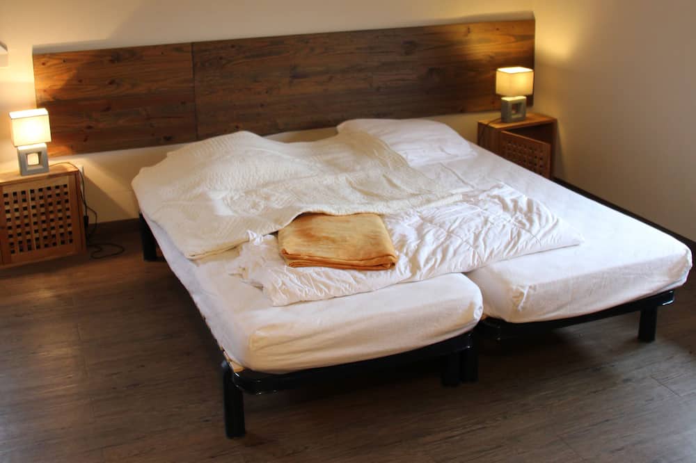 Photo of Bedroom in Casteide-Candau