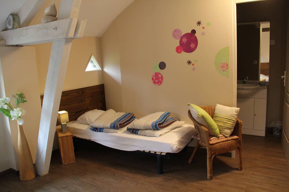 Photo of Bedroom in Casteide-Candau