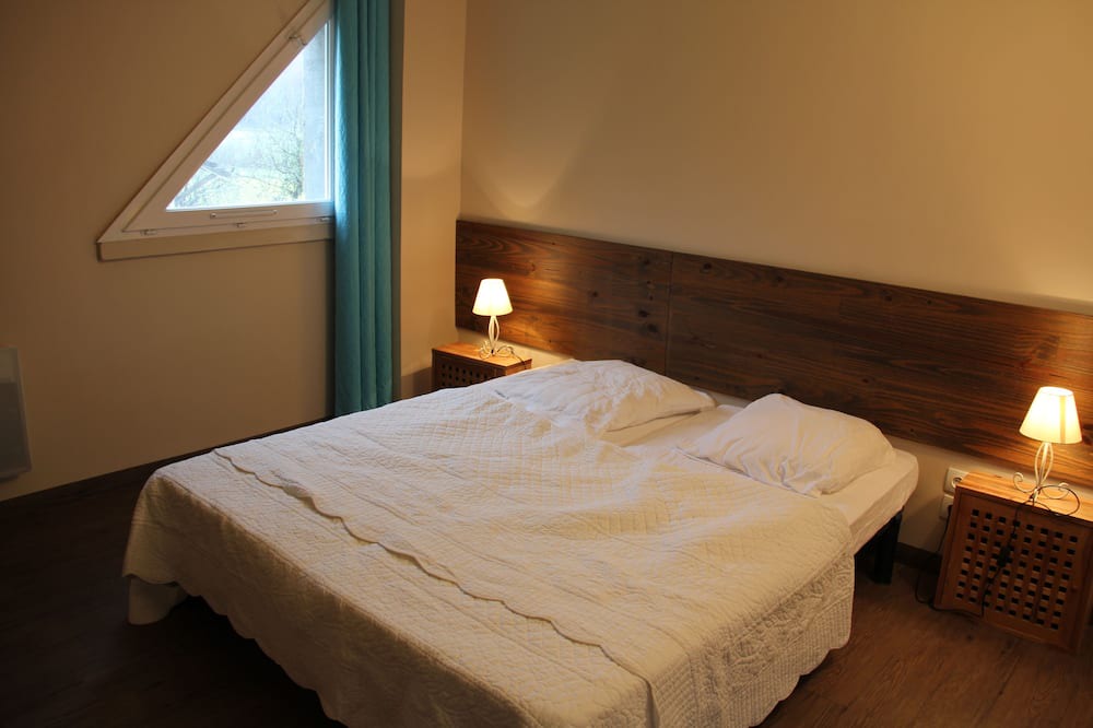 Photo of Bedroom in Casteide-Candau