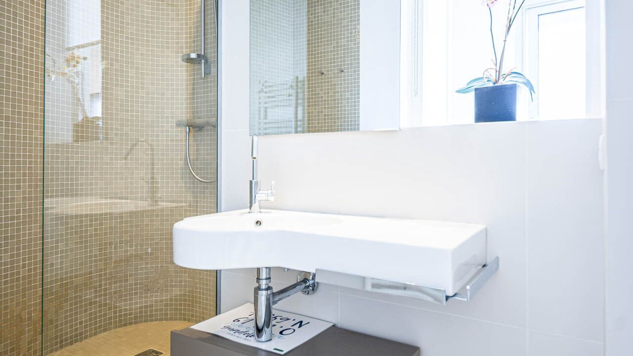 Photo of Bathroom in Dinard