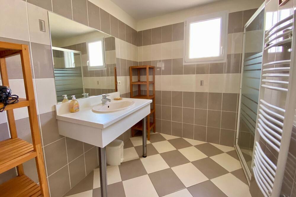 Photo of Bathroom in Bretignolles-sur-Mer