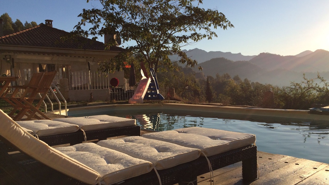 Photo of Outdoor in Massoins