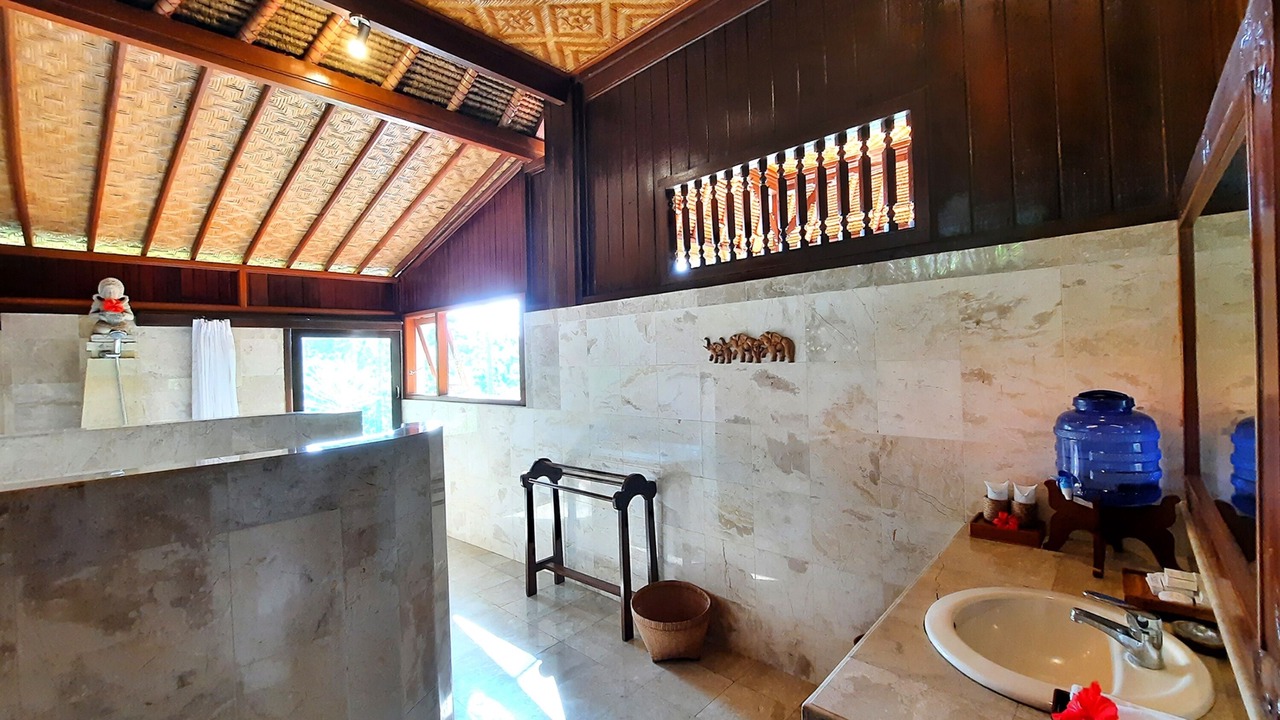 Photo of Bathroom in Nyuh Kuning