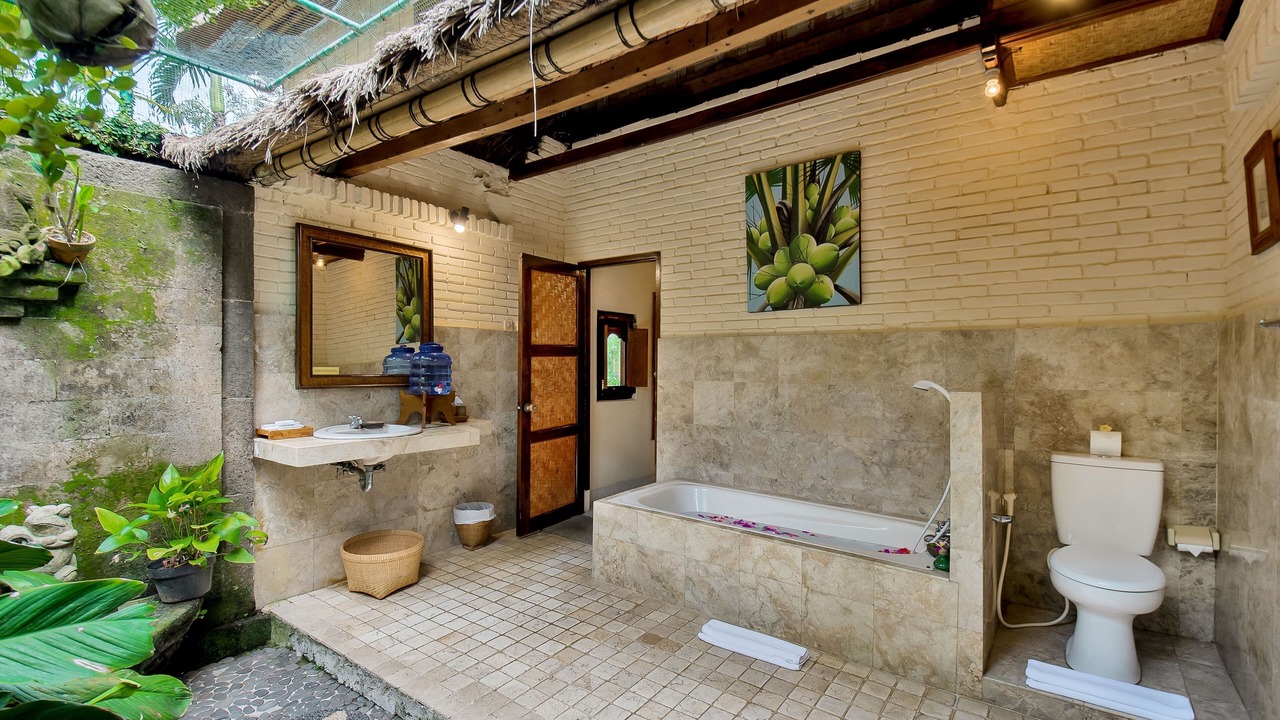 Photo of Bathroom in Nyuh Kuning