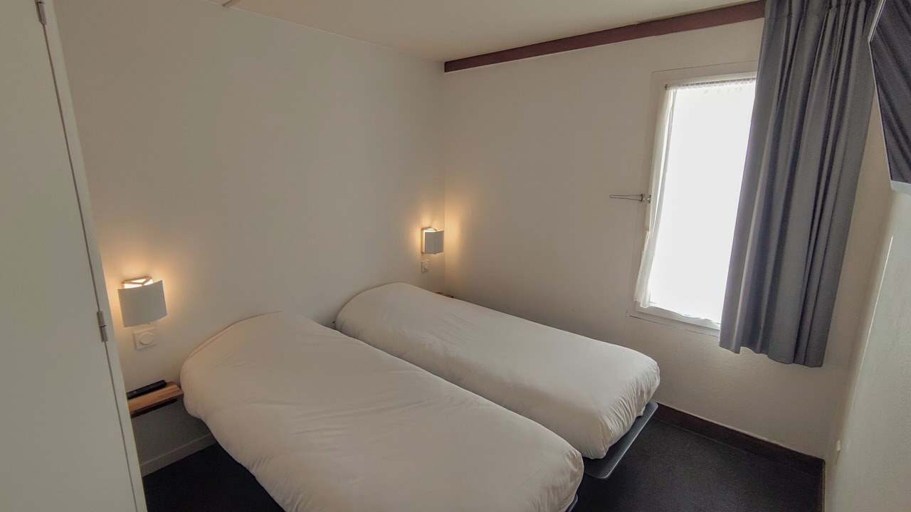 Photo of Bedroom in Laval