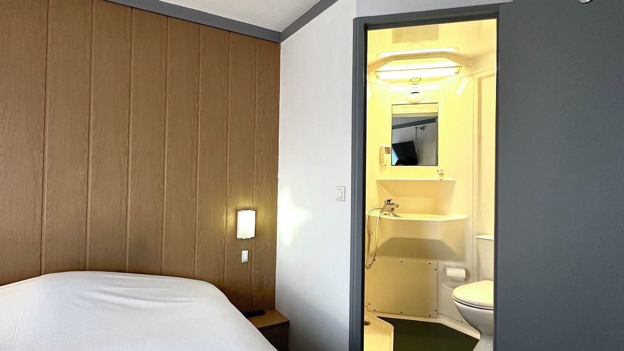 Photo of Bedroom in Laval