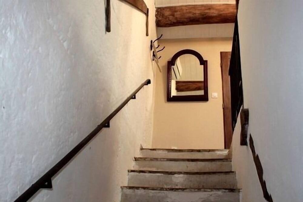 Photo of Bedroom in Saint-Andiol