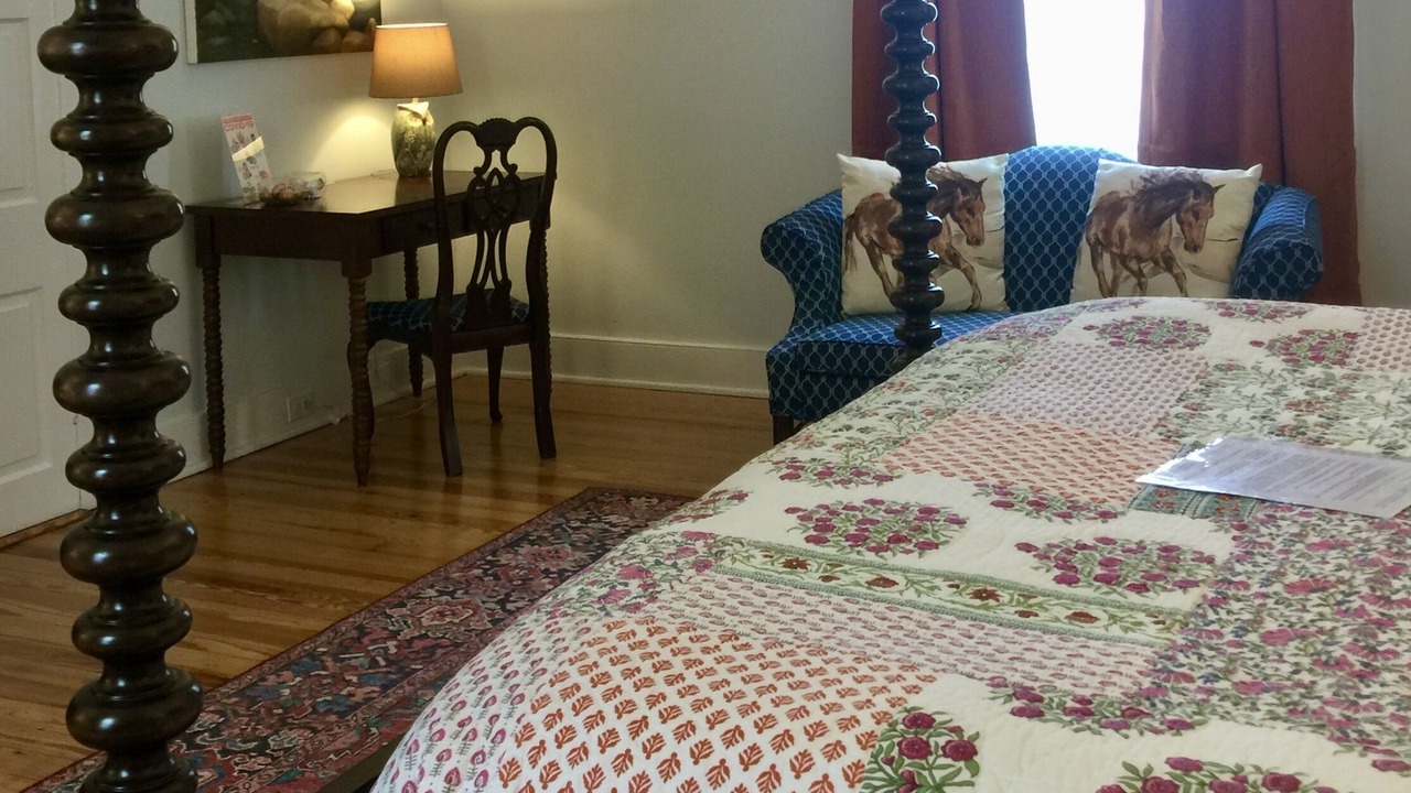 Photo of Bedroom in Versailles