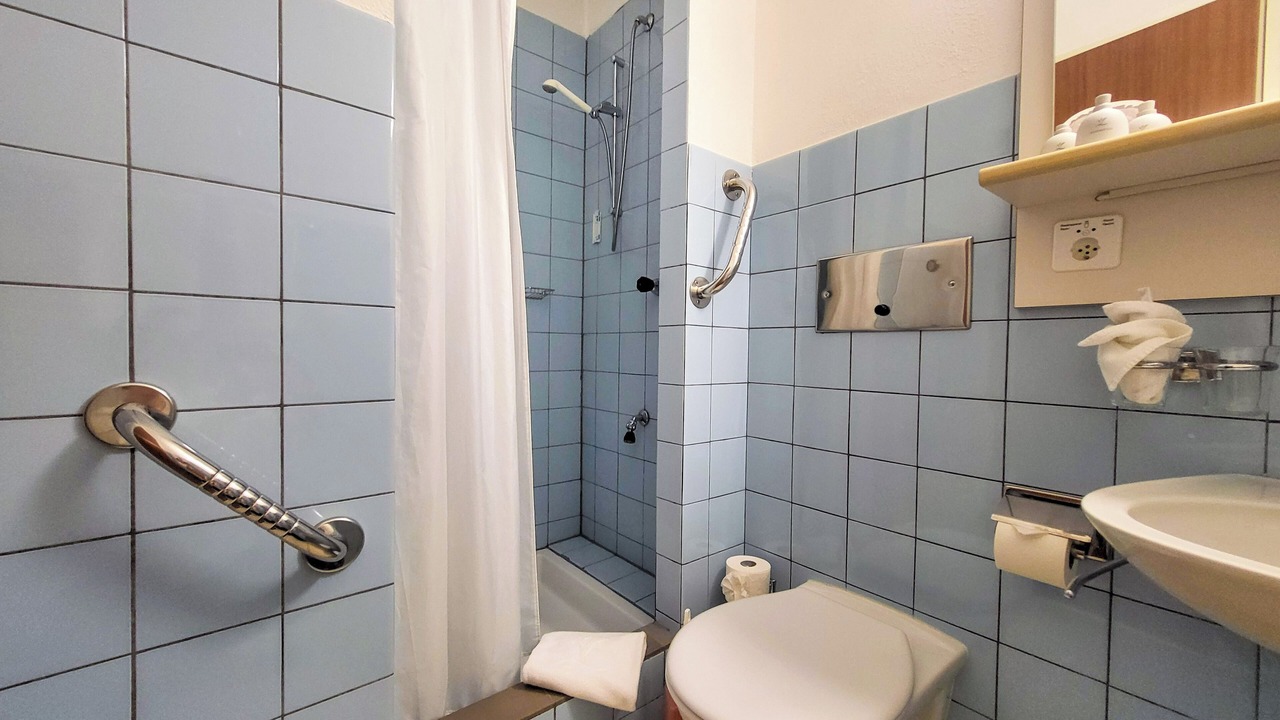 Photo of Bathroom in Hafelfingen
