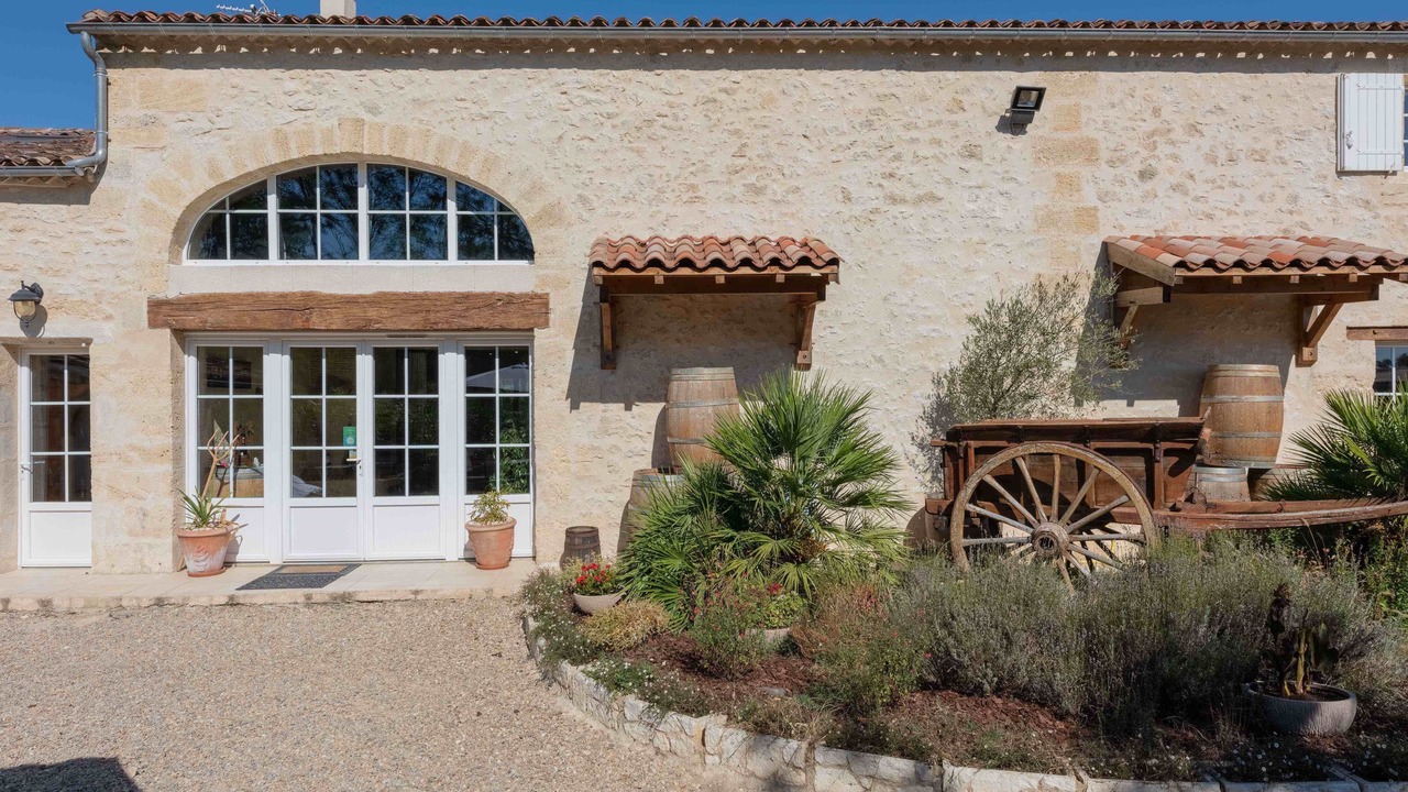 Photo of Outdoor in Rauzan