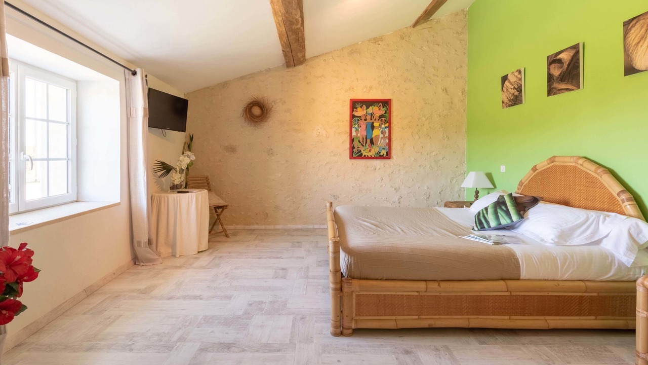 Photo of Bedroom in Rauzan