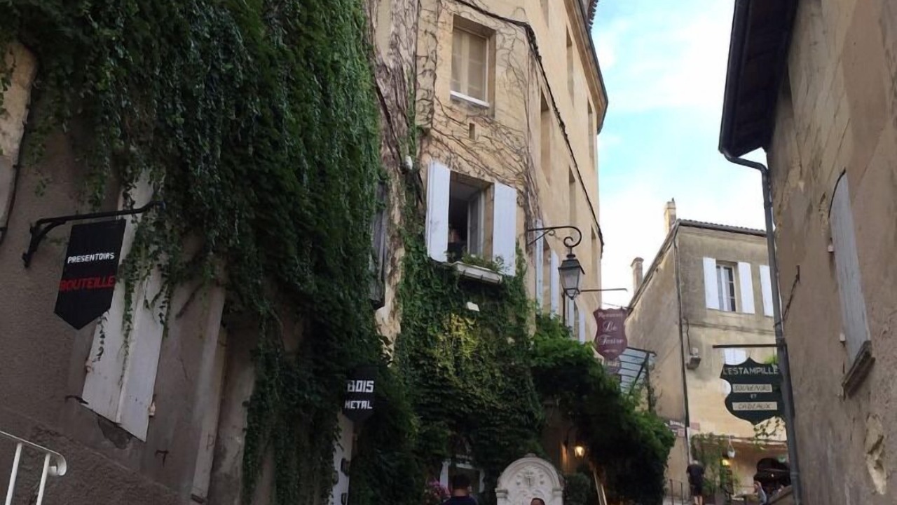 Photo of Others in Rauzan