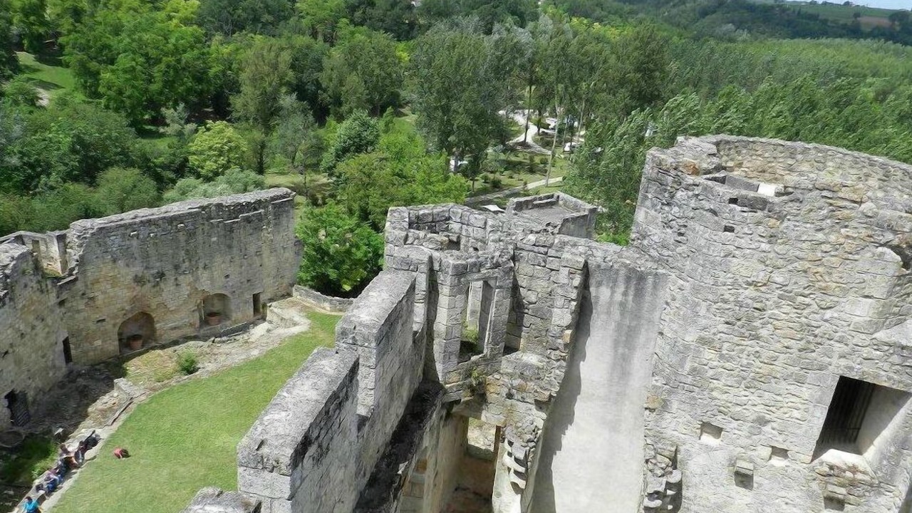 Photo of Others in Rauzan