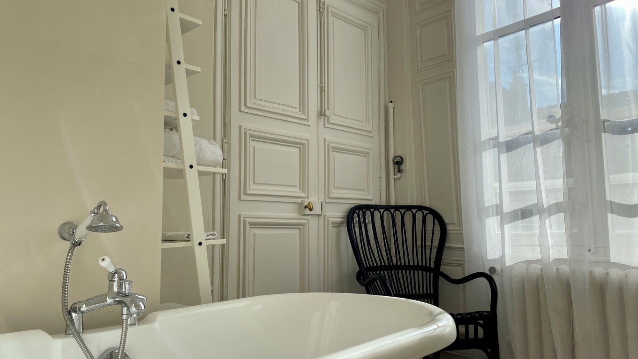 Photo of Bathroom in Chartres