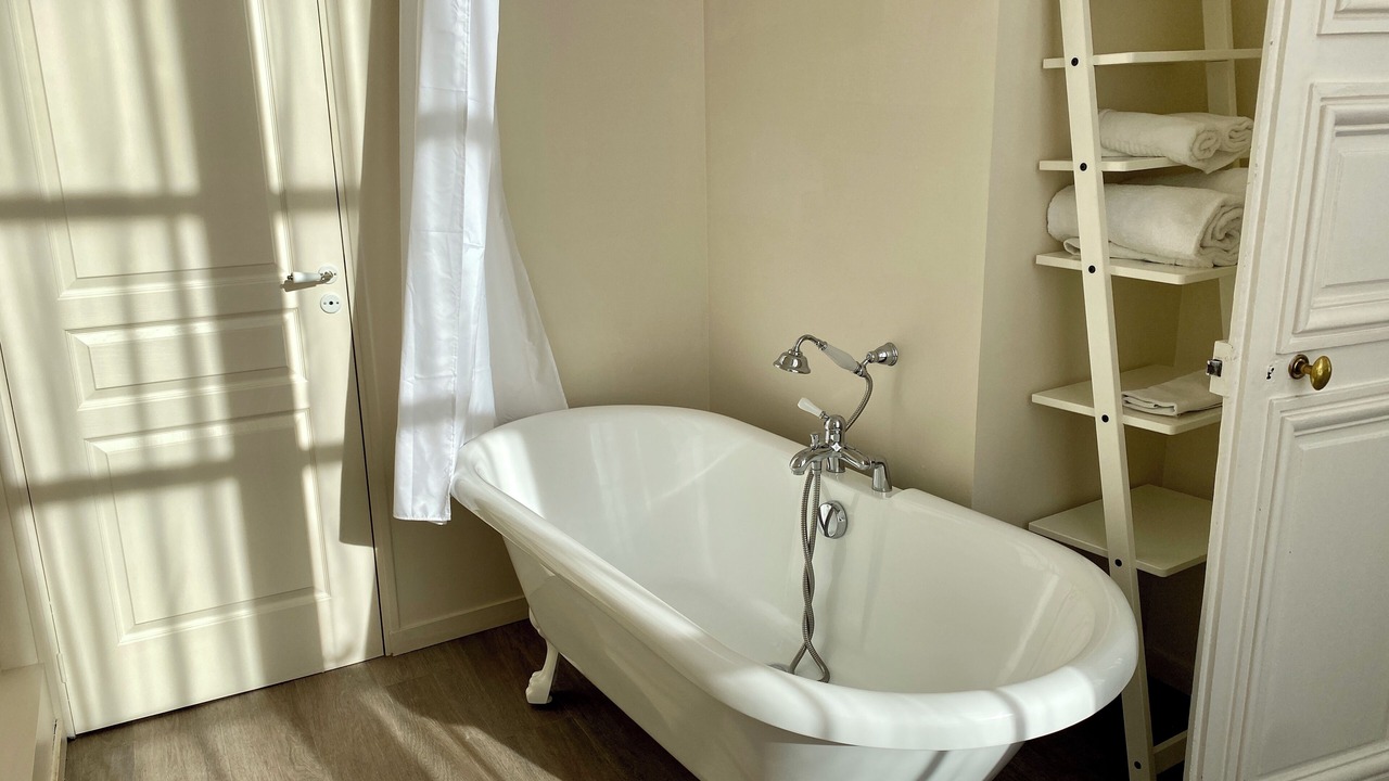 Photo of Bathroom in Chartres