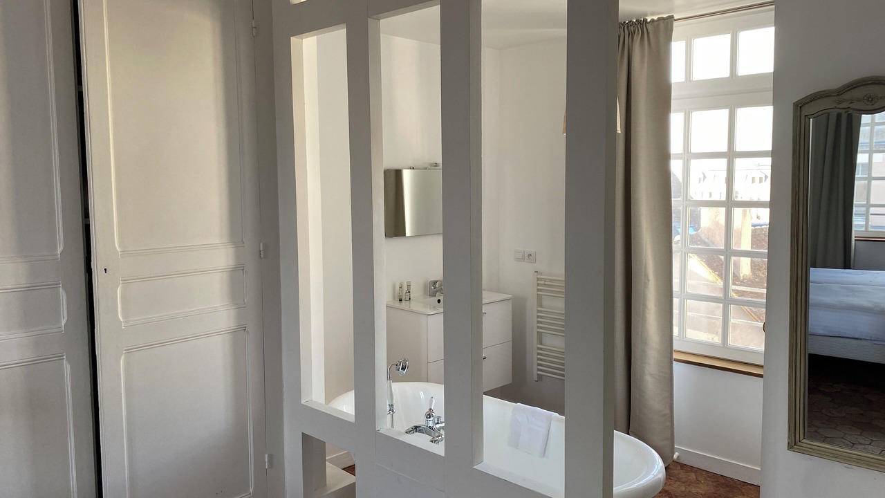 Photo of Bathroom in Chartres