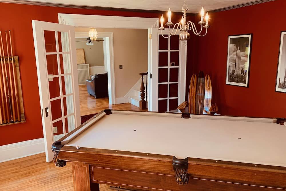 Photo of Bedroom in Cazenovia