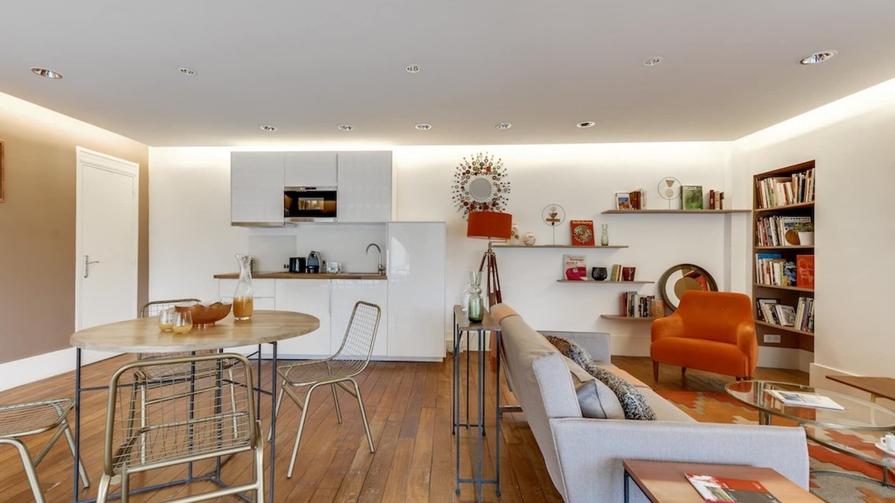 Photo of Others in Paris City Center