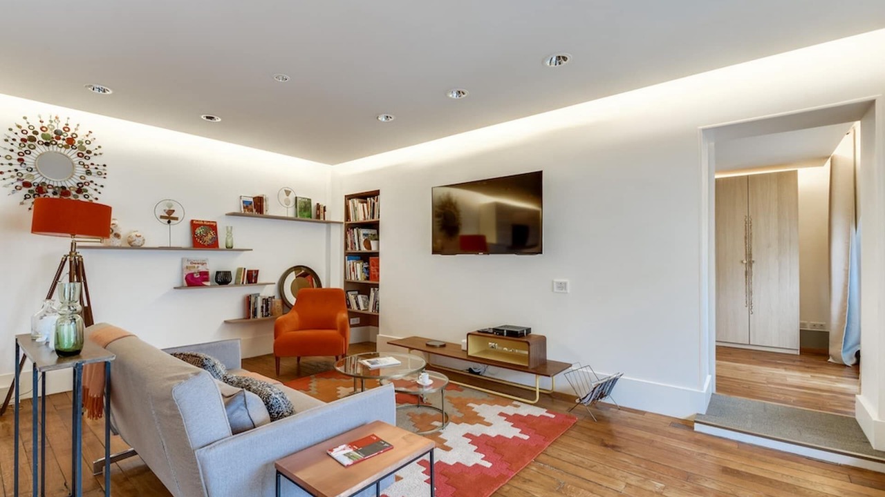 Photo of Others in Paris City Center