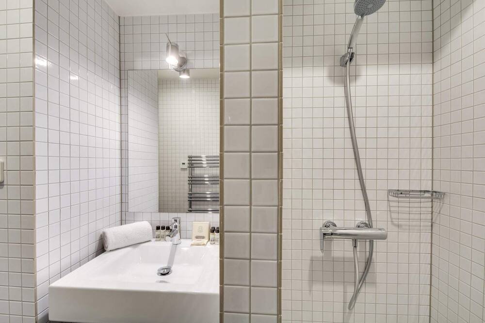 Photo of Bathroom in Quartier Sainte-Avoye