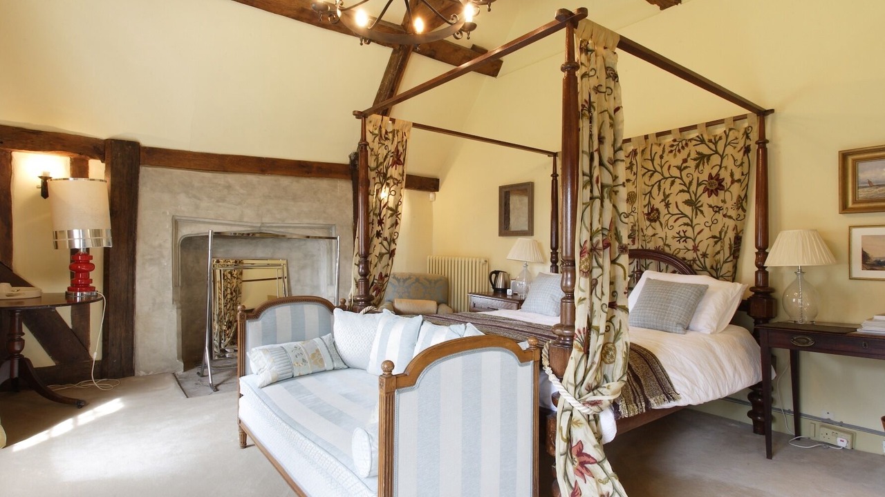 Photo of Bathroom in Harlington