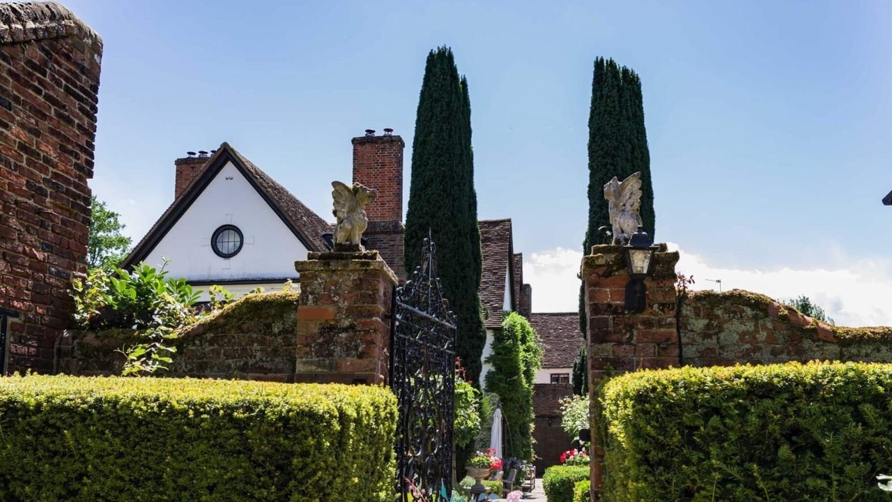 Photo of Outdoor in Harlington