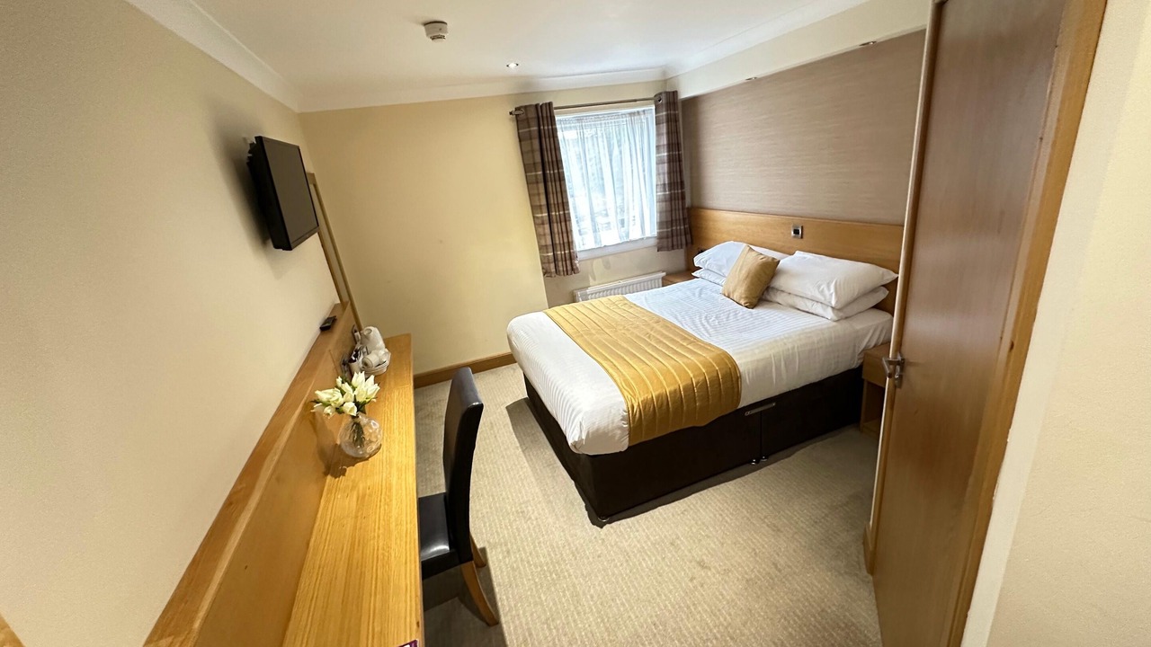 Photo of Others in Rosyth