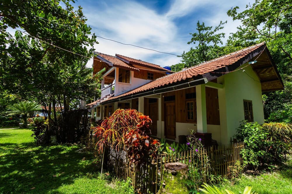 Photo of Outdoor in Krui