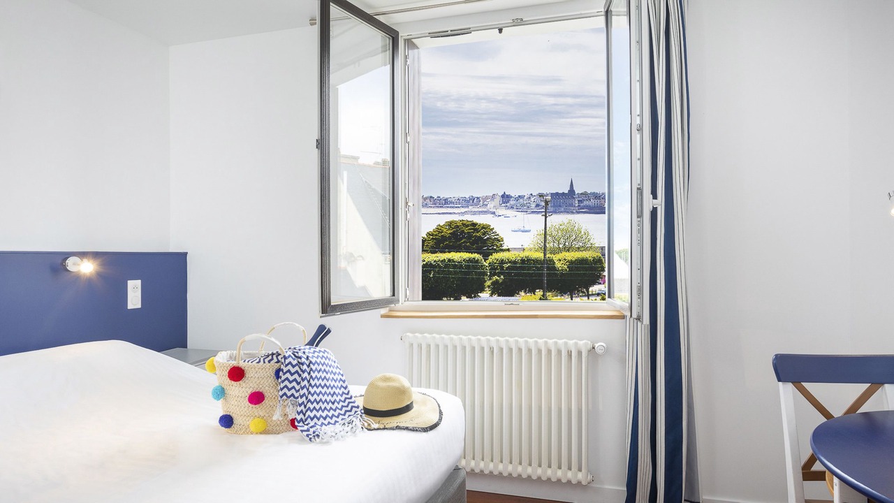 Photo of Bedroom in Port-Louis